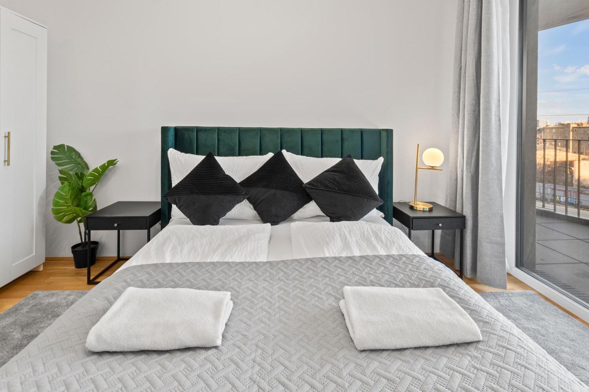 Balcony Apartment I 50 M² I Near City Center Vienna Exterior photo